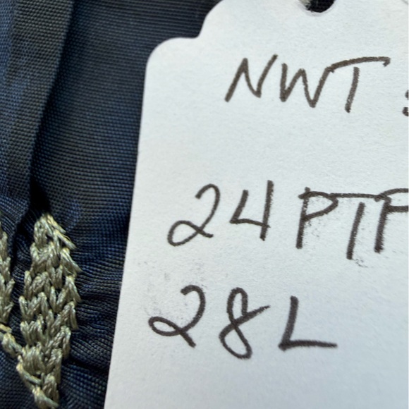 Victor Costa Midnight Blue Embroidered Jacket ladies XL NWT - Picture 8 of 8